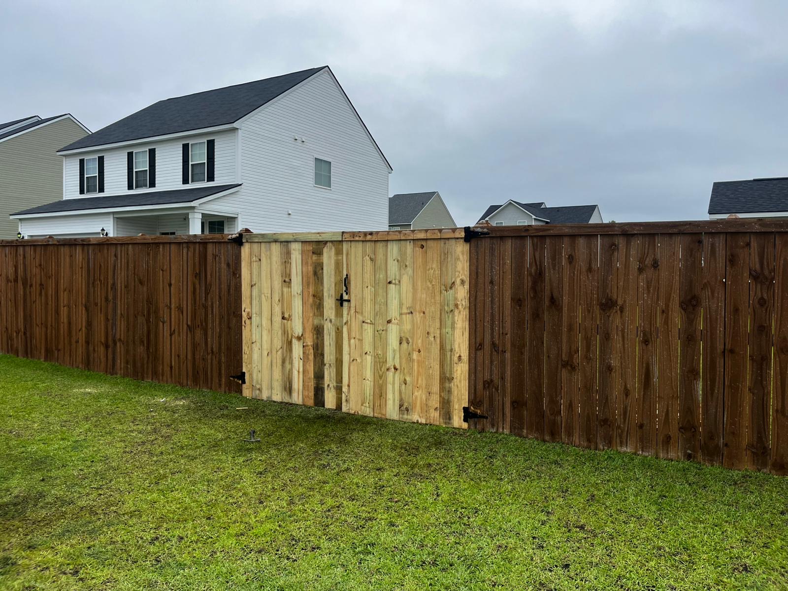 Fence Repair in South Carolina